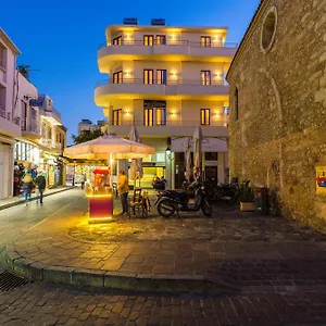 Aparthotel Polyxenia ***